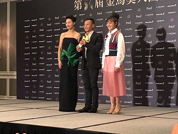 黄渤涂们争影帝 雷佳音自嘲:没人认识