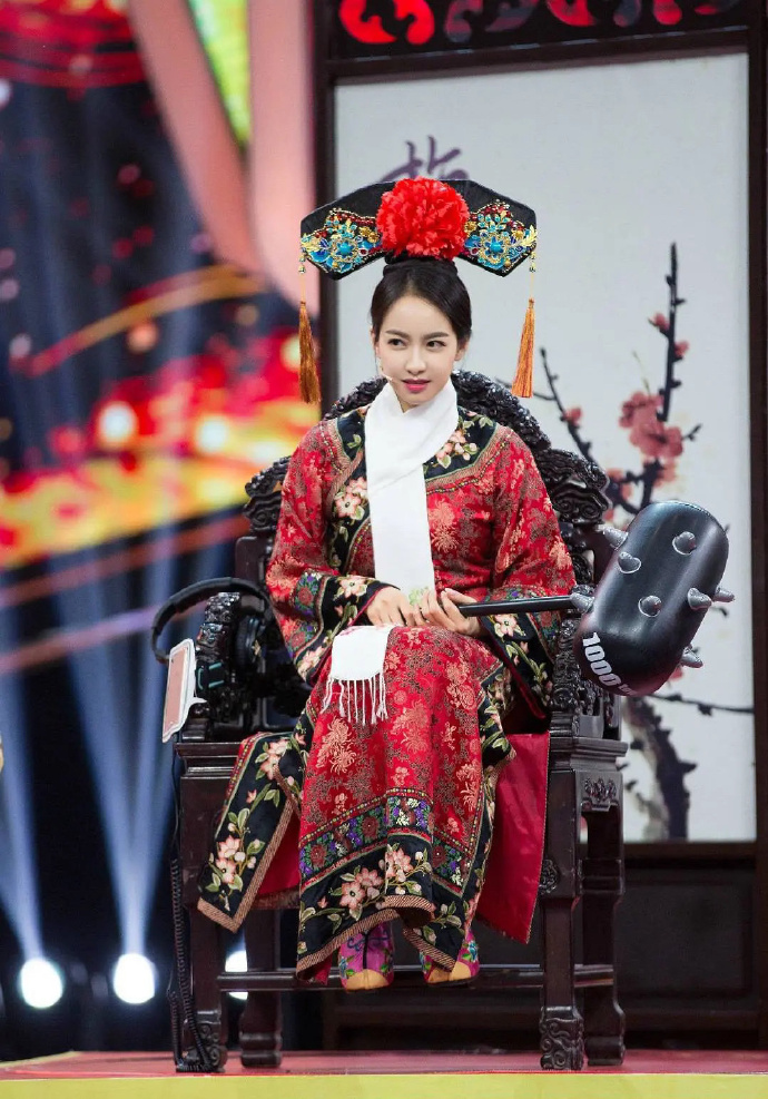 宋茜古代格格扮相惊艳 网友:像小燕子