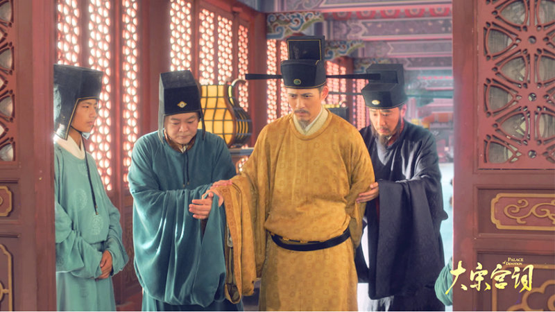与李少红导演十年再会 演员王鹤鸣的《大宋宫词》“陪伴”之旅