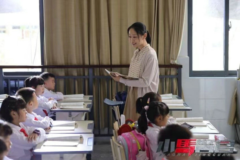 演员沈佳凝首演警嫂 ,电影《小马警官》热拍中