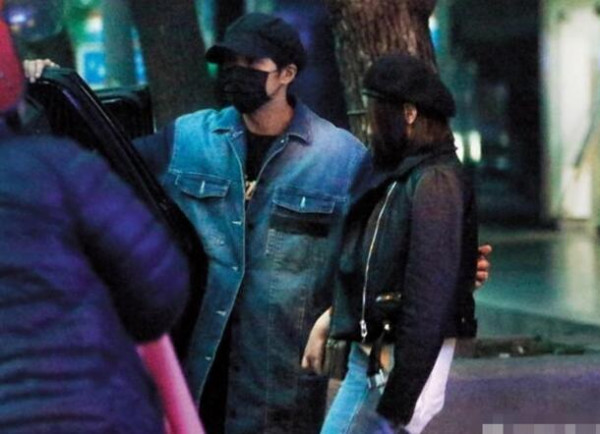 贺军翔被爆与辣妹彻夜狂欢 女方也回应了
