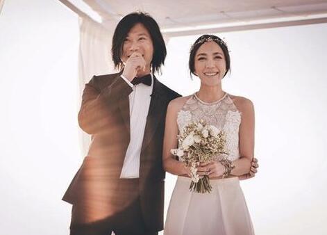 玛莎老婆发文称谢谢你 网友:这是已经生了吗?