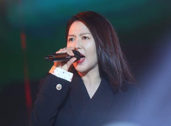 改编金曲致敬金庸却惹来争议,谭维维:我动了谁的“怒”